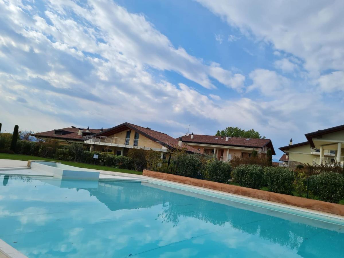 Alma Garda Home Sirmione Eksteriør bilde