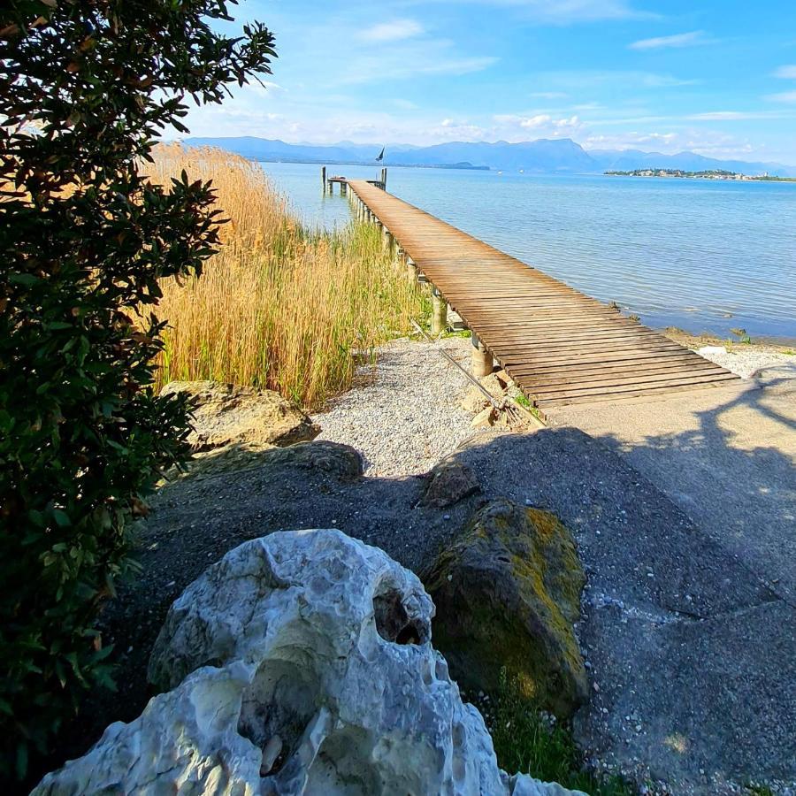 Alma Garda Home Sirmione Eksteriør bilde