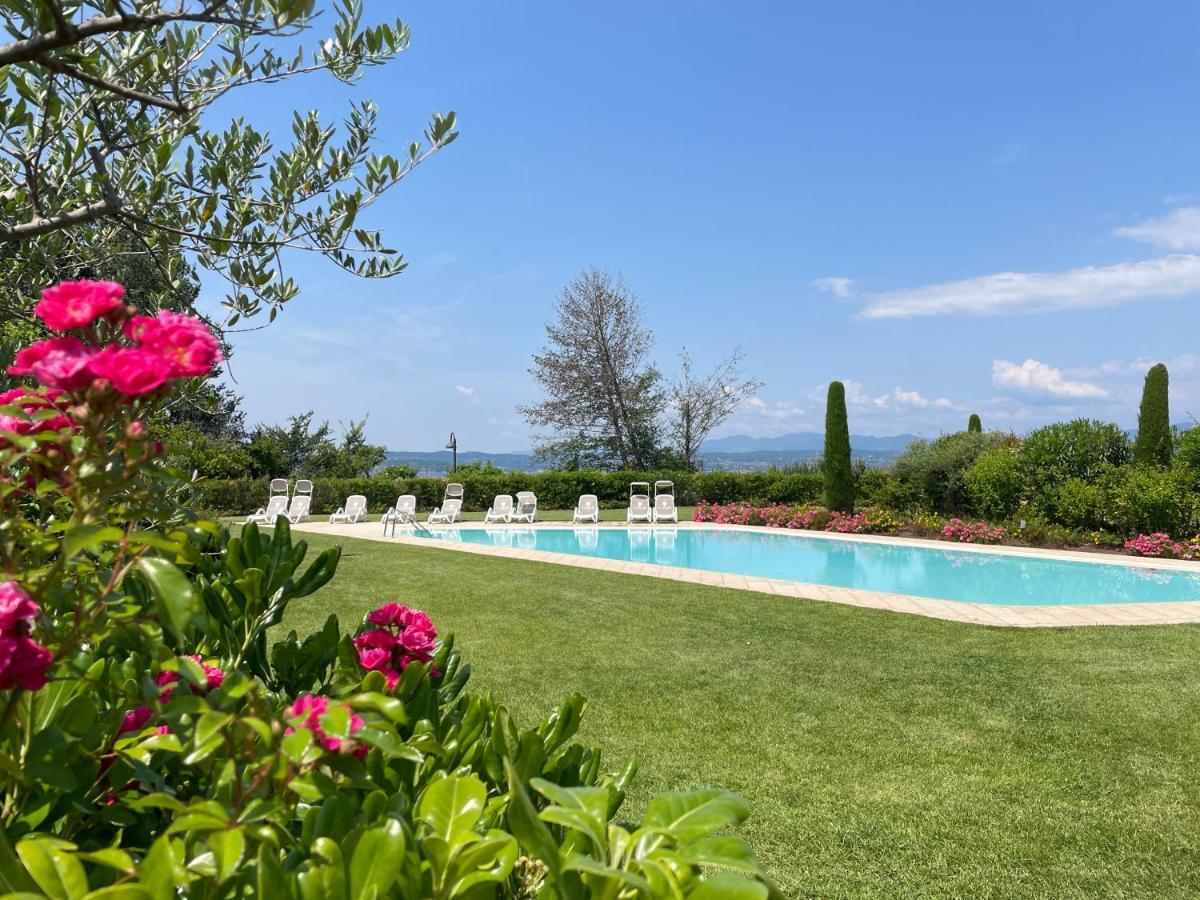 Alma Garda Home Sirmione Eksteriør bilde
