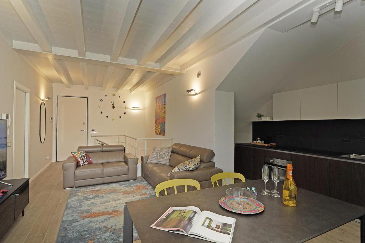 Alma Garda Home Sirmione Eksteriør bilde