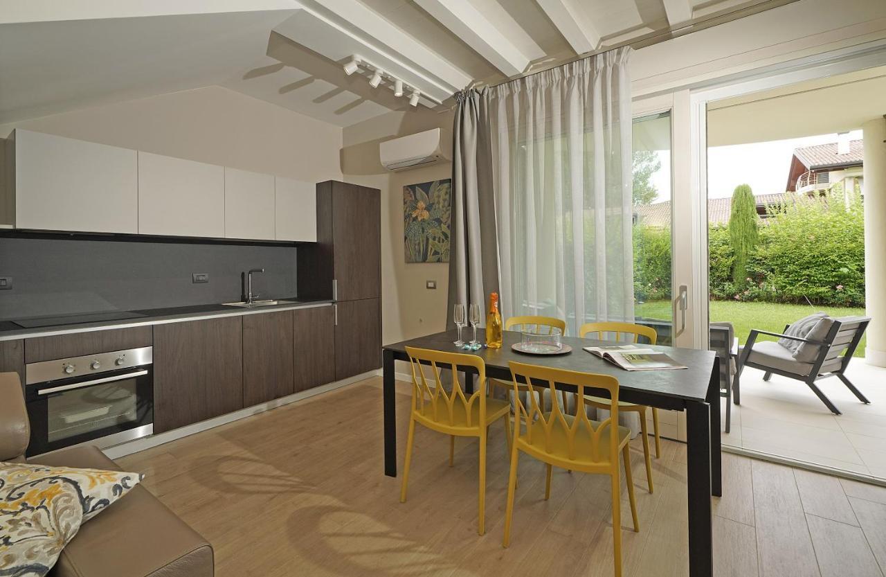 Alma Garda Home Sirmione Eksteriør bilde