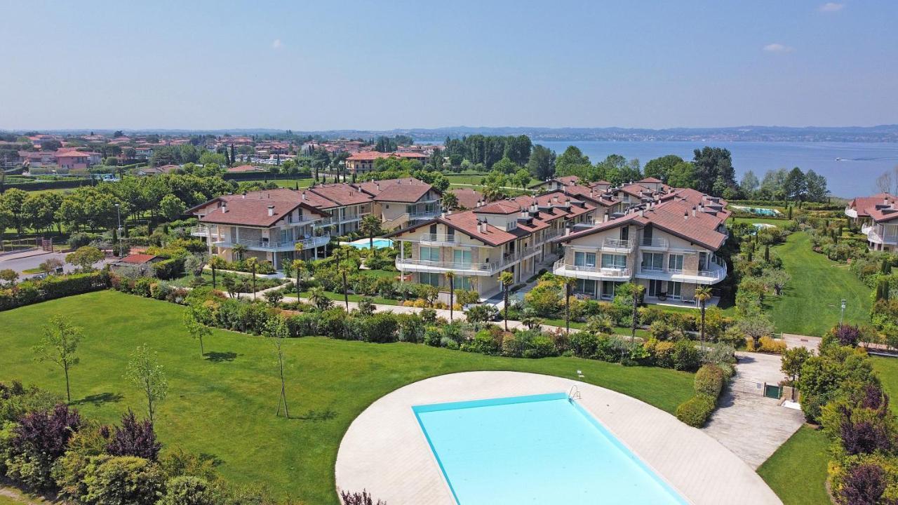 Alma Garda Home Sirmione Eksteriør bilde